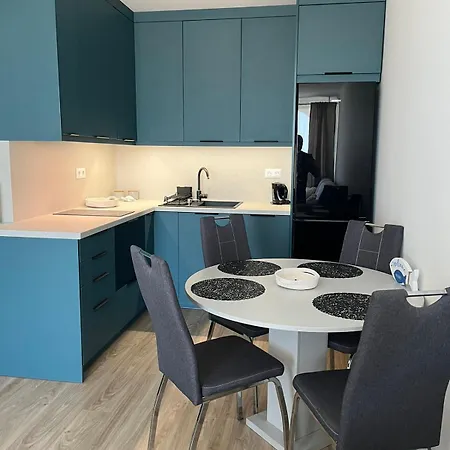 Apartment Silver King